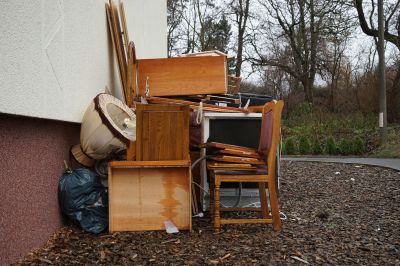 Garage Junk Hauling in Auburn, CA